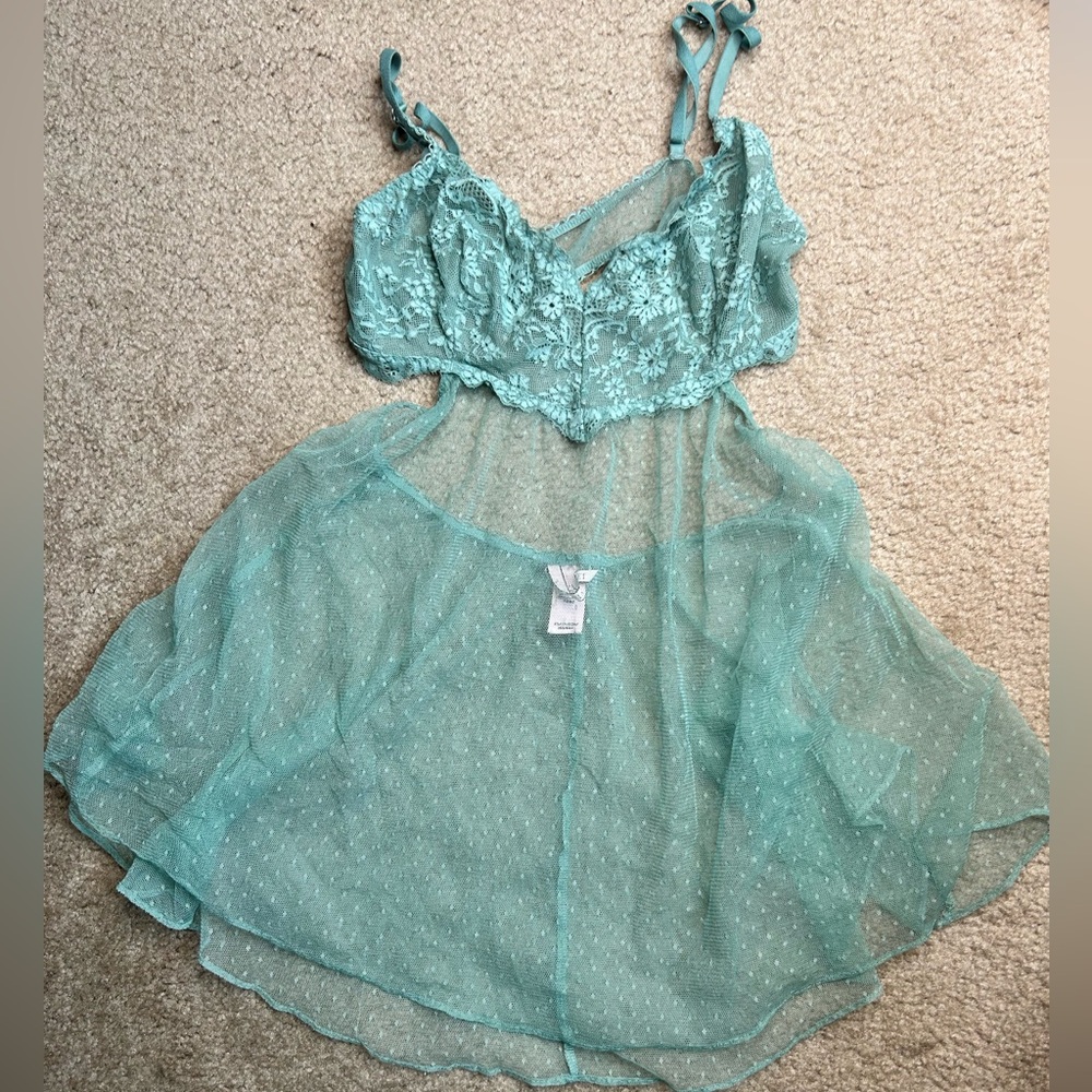 Victoria’s Secret Green Lace Sheer Babydoll Set XS